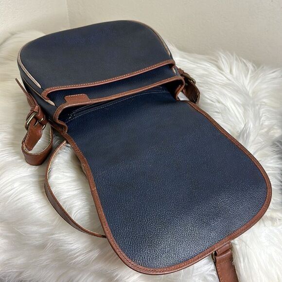 💯Authentic Burberry Shoulder Bag💯 - Picture 5 of 17